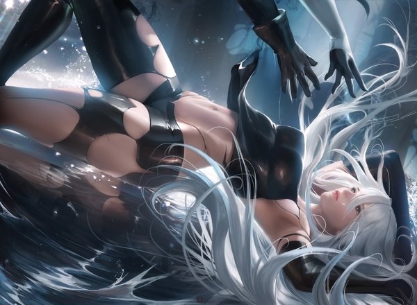 Anime-Bild 4000x2935 mit nier nier:automata yorha type a no. 2 sakimichan long hair fringe highres breasts hair between eyes absurdres white hair lips realistic armpit (armpits) grey eyes floating hair reflection girl gloves navel