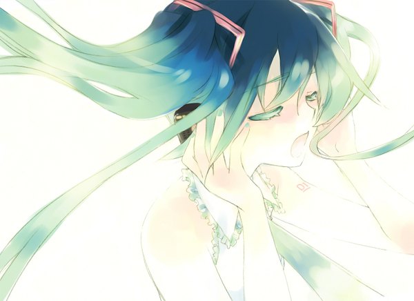 Anime picture 1400x1019 with vocaloid hatsune miku hajida (artist) single long hair open mouth white background twintails bare shoulders eyes closed nail polish green hair singing girl headphones
