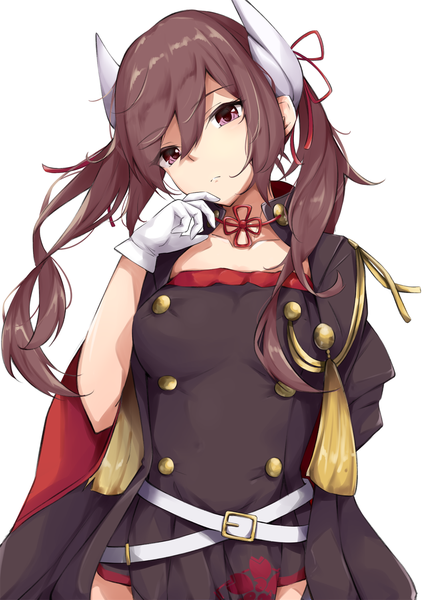 イラスト 1062x1500 と アズールレーン haruna (azur lane) ほしみやましろ。 ソロ 長髪 長身像 カメラ目線 前髪 おっぱい simple background hair between eyes 赤い目 茶色の髪 立つ 白背景 ツインテール upper body head tilt 角 arm behind back