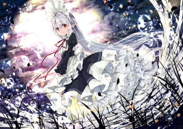 Anime picture 1025x724 with original umino mizu single looking at viewer fringe hair between eyes red eyes silver hair very long hair pointy ears maid girl dress uniform plant (plants) hat headdress maid headdress grass bubble (bubbles)