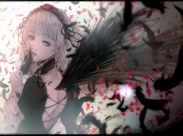 Anime-Bild 1394x1044 mit rozen maiden suigintou kuroe (pixiv5268156) single long hair fringe red eyes silver hair upper body blunt bangs parted lips looking back letterboxed bare back black wings lolita fashion goth-loli girl dress wings