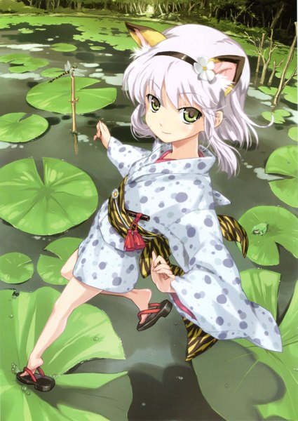 Anime picture 4273x6031 with happoubi jin single tall image looking at viewer highres short hair smile green eyes animal ears absurdres silver hair japanese clothes barefoot pointy ears girl water kimono leaf (leaves) frog