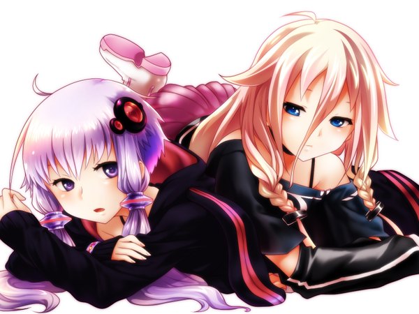 Anime picture 1600x1200 with vocaloid ia (vocaloid) yuzuki yukari oumi sanaka long hair short hair open mouth blue eyes simple background white background purple eyes twintails multiple girls pink hair purple hair lying braid (braids) twin braids low twintails on stomach