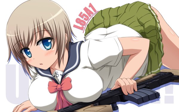 Anime picture 1920x1200 with upotte!! l85a1 (upotte!!) shira-nyoro single looking at viewer highres short hair breasts blue eyes light erotic simple background blonde hair wide image large breasts girl skirt weapon miniskirt serafuku assault rifle