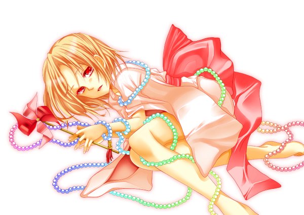 Anime picture 1300x921 with touhou flandre scarlet hoozuki shia single short hair open mouth blonde hair red eyes white background barefoot girl ribbon (ribbons) beads