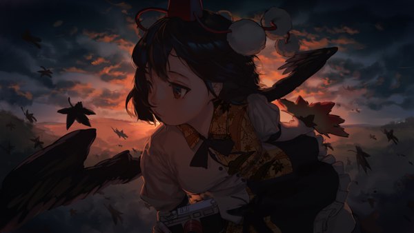 Anime picture 3840x2160 with touhou shameimaru aya chun lanlanlan single highres short hair breasts black hair red eyes wide image holding looking away absurdres cloud (clouds) short sleeves puffy sleeves flying black wings frilly skirt twilight