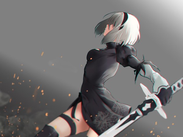 Anime picture 1000x750 with nier nier:automata yorha no. 2 type b flat single short hair breasts simple background profile grey hair grey background puffy sleeves outstretched arm smoke arched back blindfold girl dress gloves weapon