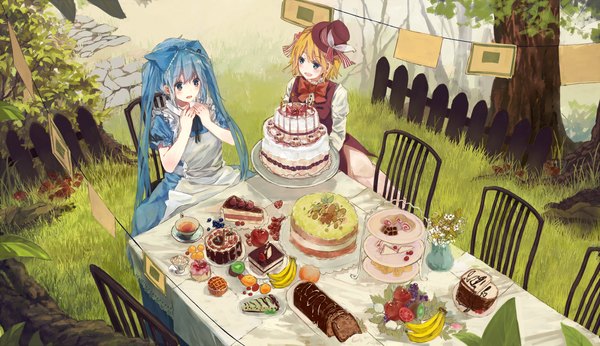 Anime picture 1600x923 with vocaloid alice in musicland (vocaloid) hatsune miku kagamine rin bou shaku long hair blush short hair blue eyes blonde hair wide image twintails multiple girls blue hair happy birthday girl dress flower (flowers) ribbon (ribbons) bow