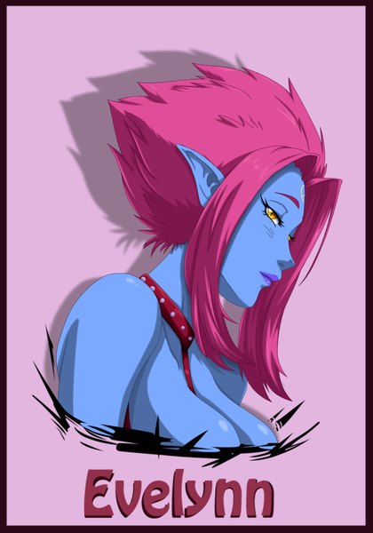 Anime-Bild 1000x1429 mit league of legends evelynn (league of legends) flowerinhell single tall image looking at viewer short hair breasts light erotic simple background bare shoulders yellow eyes pink hair lips pointy ears inscription tattoo character names lipstick blue skin