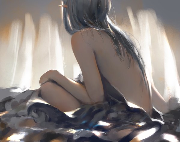 Anime picture 1600x1268 with ghost blade yan (ghost blade) wlop single long hair light erotic bare shoulders pointy ears grey hair from behind realistic back girl blanket