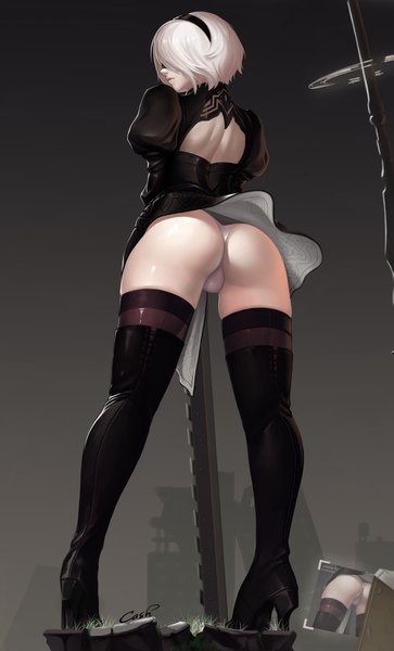 Anime picture 2358x3898 with nier nier:automata yorha no. 2 type b pod (nier:automata) cash007 single tall image fringe highres short hair light erotic standing signed silver hair full body outdoors ass profile wind from behind