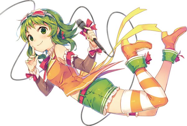 Anime picture 1400x947 with vocaloid gumi natsu natsuna single looking at viewer blush short hair simple background smile white background bare shoulders green eyes full body nail polish green hair finger to mouth flying sunglasses on head green nail polish girl