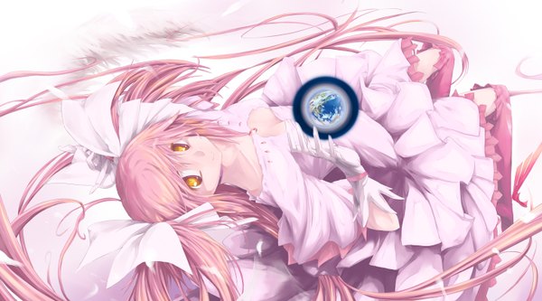 Anime picture 1438x800 with mahou shoujo madoka magica shaft (studio) kaname madoka goddess madoka single long hair wide image yellow eyes pink hair lying magic girl dress gloves