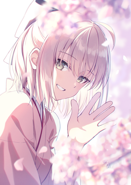 Anime picture 1003x1416 with fate (series) fate/grand order okita souji (fate) (all) okita souji (koha-ace) nonono (nononotea) single tall image looking at viewer short hair blonde hair smile yellow eyes upper body ahoge outdoors traditional clothes japanese clothes depth of field grin cherry blossoms