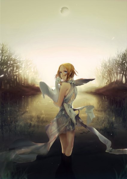 Anime picture 1000x1414 with original zis (artist) single tall image short hair blue eyes blonde hair standing bare shoulders holding sky looking back wind from behind partially submerged back bare tree girl dress plant (plants)