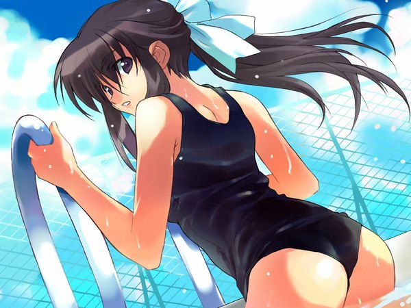 Anime picture 1600x1200 with single long hair light erotic black hair purple eyes bare shoulders cloud (clouds) ass ponytail looking back girl swimsuit one-piece swimsuit school swimsuit