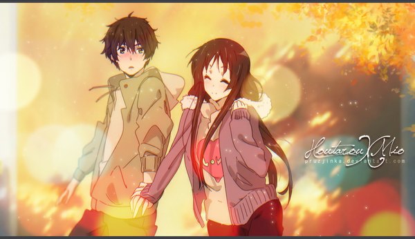 Anime picture 1000x577 with k-on! hyouka kyoto animation akiyama mio oreki houtarou pruzjinka long hair blush fringe short hair black hair brown hair wide image standing green eyes eyes closed open clothes open jacket couple holding hands