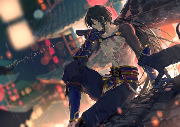 Anime picture 2827x2000 with fate (series) fate/grand order yan qing (fate) rrr (reason) single fringe highres black hair hair between eyes sitting green eyes looking away very long hair profile arm support tattoo dated topless low ponytail rain