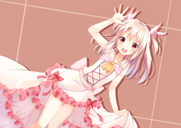 Anime picture 1412x1000 with fate (series) type-moon illyasviel von einzbern nonono (nononotea) single long hair looking at viewer blush open mouth red eyes bare shoulders white hair bare legs loli two side up girl dress hair ornament bow