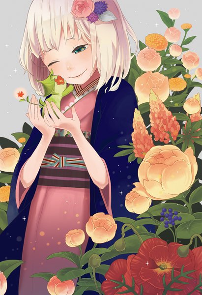 Anime-Bild 600x876 mit ao no exorcist a-1 pictures moriyama shiemi nii (ao no exorcist) sheep sleep single tall image short hair blue eyes blonde hair smile holding traditional clothes japanese clothes one eye closed hair flower looking down girl flower (flowers) kimono
