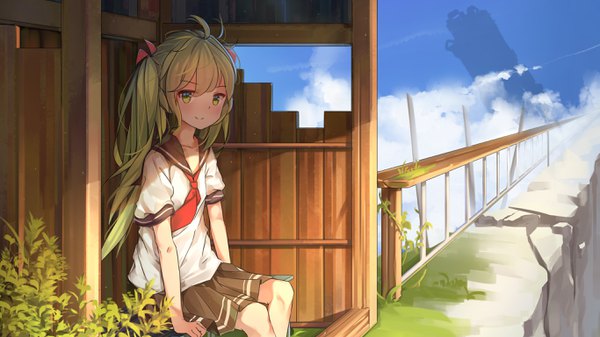 Anime picture 2729x1536 with vocaloid hatsune miku kilo (pixiv) single long hair looking at viewer blush fringe highres hair between eyes wide image sitting twintails green eyes payot sky cloud (clouds) ahoge bent knee (knees) outdoors