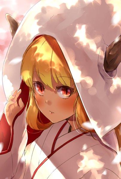 Anime picture 800x1184 with touhou ibuki suika nishiuri (artist) single long hair tall image looking at viewer blush fringe blonde hair red eyes long sleeves traditional clothes japanese clothes horn (horns) lips sunlight wide sleeves close-up slit pupils