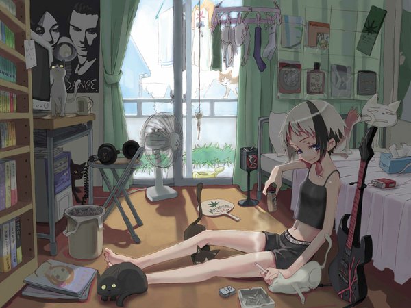 Anime picture 1024x768 with original bikko yoshida on single looking at viewer fringe short hair blue eyes smile sitting holding full body white hair indoors multicolored hair barefoot light smile two-tone hair bare legs shadow