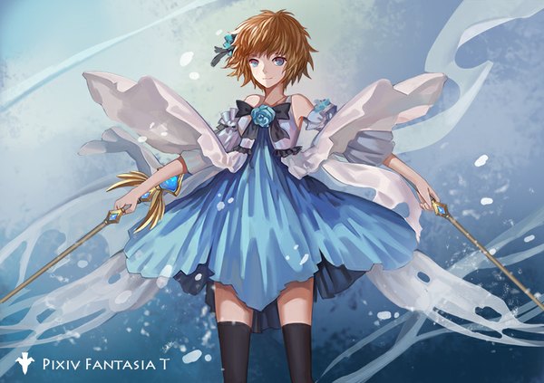 Anime picture 800x564 with original pixiv fantasia pixiv fantasia t cang tong single looking at viewer short hair blue eyes blonde hair standing bare shoulders hair flower girl thighhighs dress hair ornament flower (flowers) weapon black thighhighs sword
