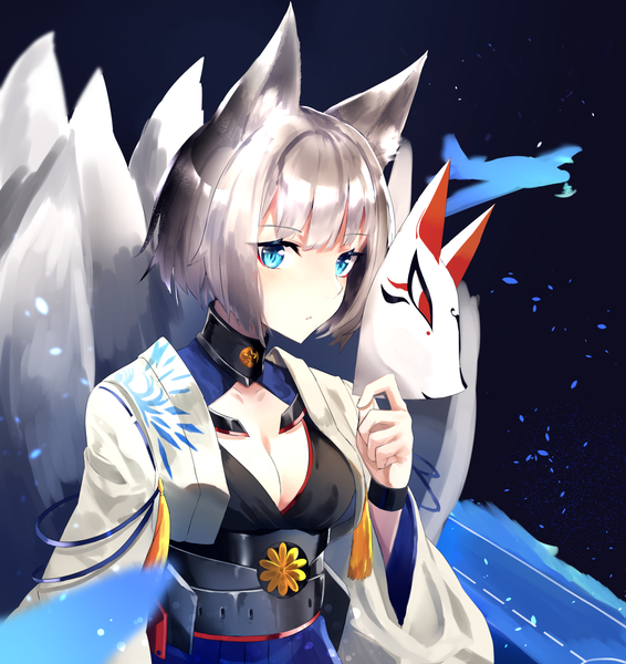 Anime picture 1132x1200 with azur lane kaga (azur lane) chamnaitu single tall image fringe short hair breasts blue eyes animal ears cleavage silver hair upper body tail animal tail fox ears fox tail fox girl slit pupils girl