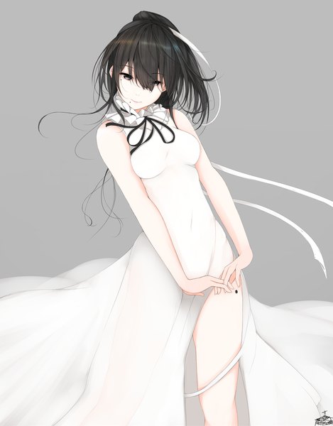 Anime-Bild 1563x2000 mit original suzume (simple0091) single long hair tall image fringe breasts black hair simple background hair between eyes standing bare shoulders signed ponytail head tilt light smile grey background mole bare legs grey eyes