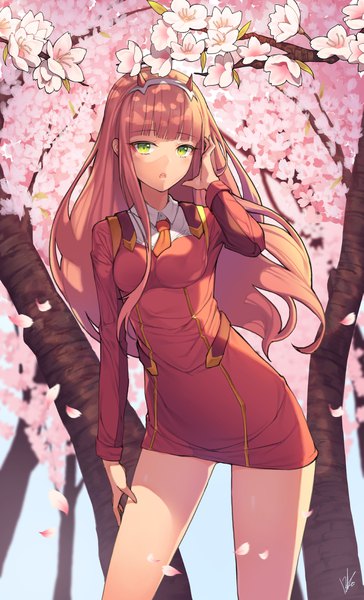 Anime picture 1213x2000 with darling in the franxx studio trigger zero two (darling in the franxx) lee seok ho single long hair tall image fringe open mouth standing green eyes signed looking away pink hair outdoors blunt bangs long sleeves arm up horn (horns) wind