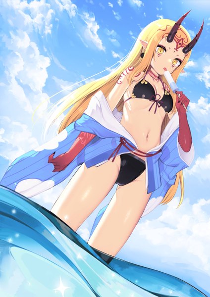 Anime-Bild 1800x2546 mit fate (series) fate/grand order ibaraki douji (fate) ibaraki douji (swimsuit lancer) (fate) topu single long hair tall image looking at viewer highres breasts light erotic blonde hair bare shoulders holding yellow eyes payot sky cloud (clouds) outdoors