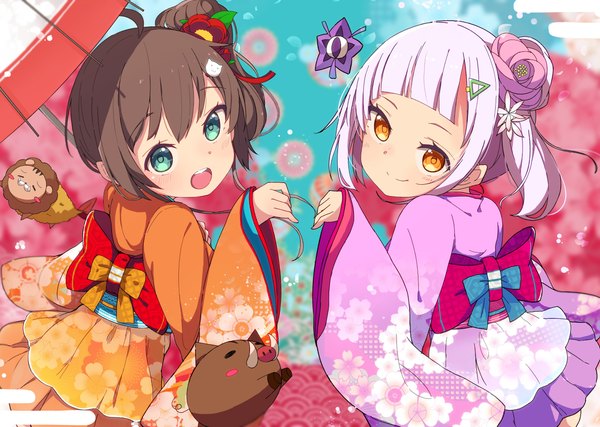 Anime picture 4096x2913 with virtual youtuber hololive murasaki shion natsuiro matsuri ebi frion (natsuiro matsuri) okota mikan looking at viewer highres short hair open mouth smile brown hair multiple girls absurdres white hair traditional clothes japanese clothes hair flower aqua eyes from behind