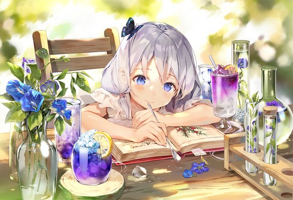 Anime picture 976x669 with original gilse single long hair looking at viewer blush fringe blue eyes smile sitting upper body outdoors white hair fingernails sunlight blurry shadow short sleeves drawing girl