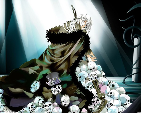 Anime picture 1280x1024 with pandora hearts xebec xerxes break mochizuki jun single long hair looking at viewer fringe smile red eyes sitting full body white hair barefoot light smile hair over one eye fur trim torn clothes turning head light