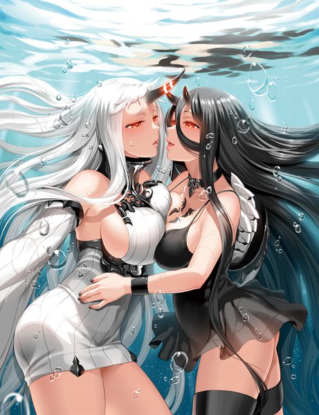 イラスト 615x800 と 艦隊これくしょん 戦艦棲姫 港湾棲姫 すがいし 長髪 長身像 前髪 おっぱい light erotic 黒髪 赤い目 大きな乳房 multiple girls 尻 white hair parted lips プロフィール 角 lips 刺青