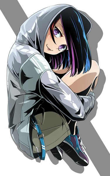 Anime picture 1000x1600 with original tom (drpow) single tall image looking at viewer blush short hair black hair simple background smile white background purple eyes full body bent knee (knees) head tilt multicolored hair shadow streaked hair :p leg hug