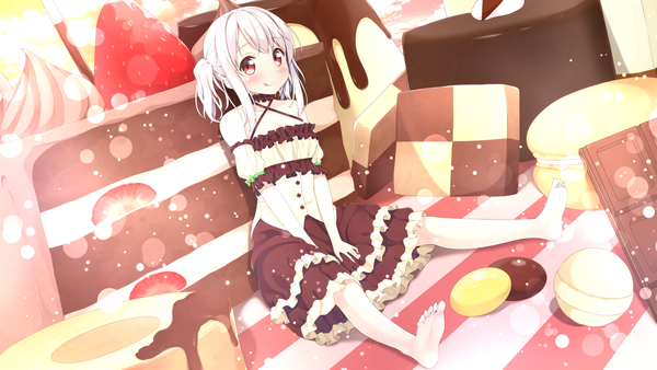Anime picture 1920x1080 with original tisshu (karutamo) karutamo single looking at viewer highres smile red eyes wide image sitting bare shoulders payot silver hair barefoot two side up :q checkerboard cookie girl dress bow