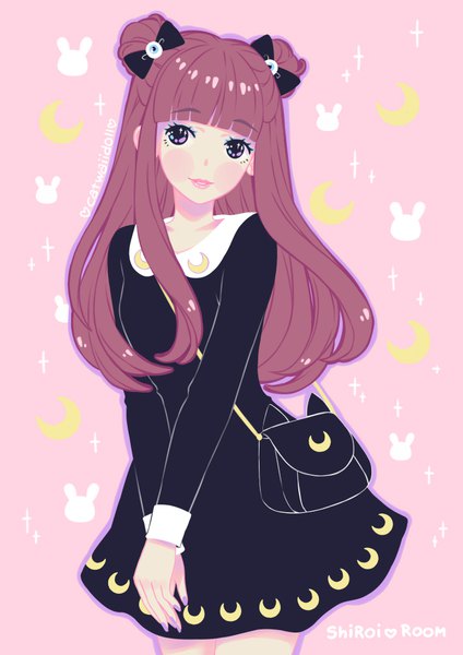 Anime-Bild 723x1023 mit original shiroi room long hair tall image fringe signed pink hair blunt bangs black eyes hair bun (hair buns) lipstick pink background pink lipstick hands clasped multicolored eyes blush stickers girl dress bow hair bow