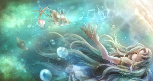 Anime picture 1300x693 with original sui (petit comet) long hair fringe blue eyes blonde hair wide image hair over one eye underwater music girl hat water bubble (bubbles)