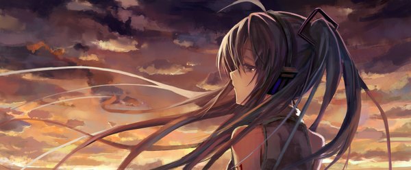 Anime picture 1500x620 with vocaloid hatsune miku tianya beiming single long hair wide image twintails bare shoulders sky cloud (clouds) profile wind grey hair from behind evening sunset girl headphones