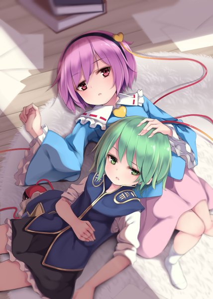 Anime picture 1030x1444 with touhou komeiji satori shikieiki yamaxanadu arai togami tall image looking at viewer blush fringe short hair hair between eyes multiple girls green eyes pink hair indoors lying parted lips pink eyes green hair wide sleeves loli