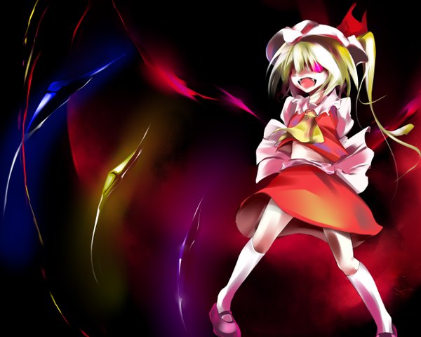 Anime picture 1280x1024 with touhou flandre scarlet oouso (usotsukiya) single fringe short hair open mouth blonde hair standing pink eyes hair over one eye fang (fangs) one side up girl skirt hat socks shoes white socks bonnet