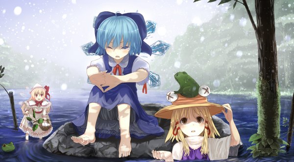Anime picture 1440x798 with touhou cirno moriya suwako lily white short hair blue eyes blonde hair red eyes wide image multiple girls brown eyes blue hair one eye closed wink stretch girl dress bow plant (plants) hair bow