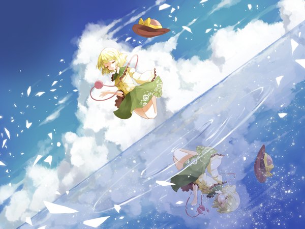 Anime picture 2000x1500 with touhou komeiji koishi hillly (maiwetea) single highres short hair green eyes sky cloud (clouds) eyes closed green hair wind reflection jumping eyes different reflection girl dress hat