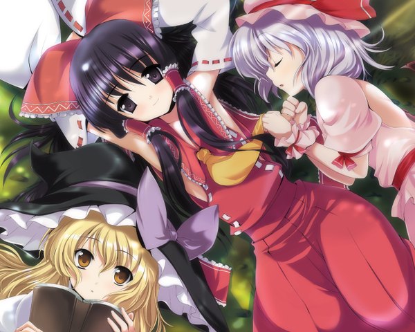 Anime picture 1280x1024 with touhou hakurei reimu remilia scarlet kirisame marisa tagme (artist) girl