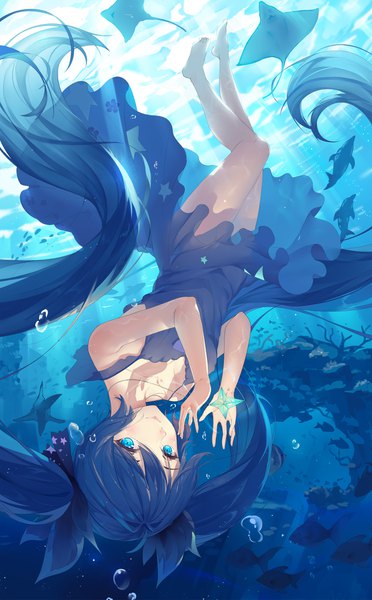 Anime picture 1240x2000 with vocaloid shinkai shoujo (vocaloid) hatsune miku baisi shaonian single tall image looking at viewer smile twintails blue hair bent knee (knees) very long hair aqua eyes sunlight bare legs sleeveless underwater upside down girl dress