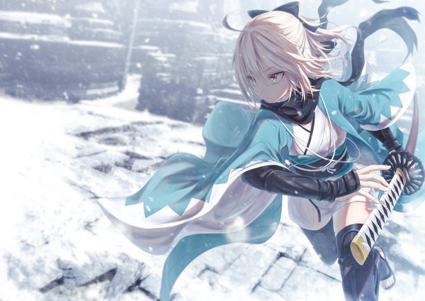 Anime picture 4961x3508 with fate (series) fate/grand order okita souji (fate) (all) okita souji (koha-ace) bae.c single fringe highres short hair blonde hair hair between eyes yellow eyes looking away absurdres ahoge traditional clothes japanese clothes wind blurry wide sleeves