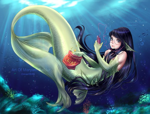 Anime picture 3040x2320 with original mari945 single long hair looking at viewer fringe highres blue eyes black hair bare shoulders holding signed absurdres sunlight realistic twitter username eating underwater sunbeam monster girl