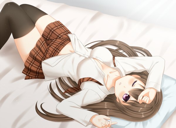 Anime picture 1300x951 with original kurisu-kun single long hair looking at viewer blush fringe breasts light erotic brown hair large breasts purple eyes cleavage lying one eye closed wink on back hand on head girl thighhighs